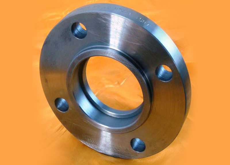 Socket flange